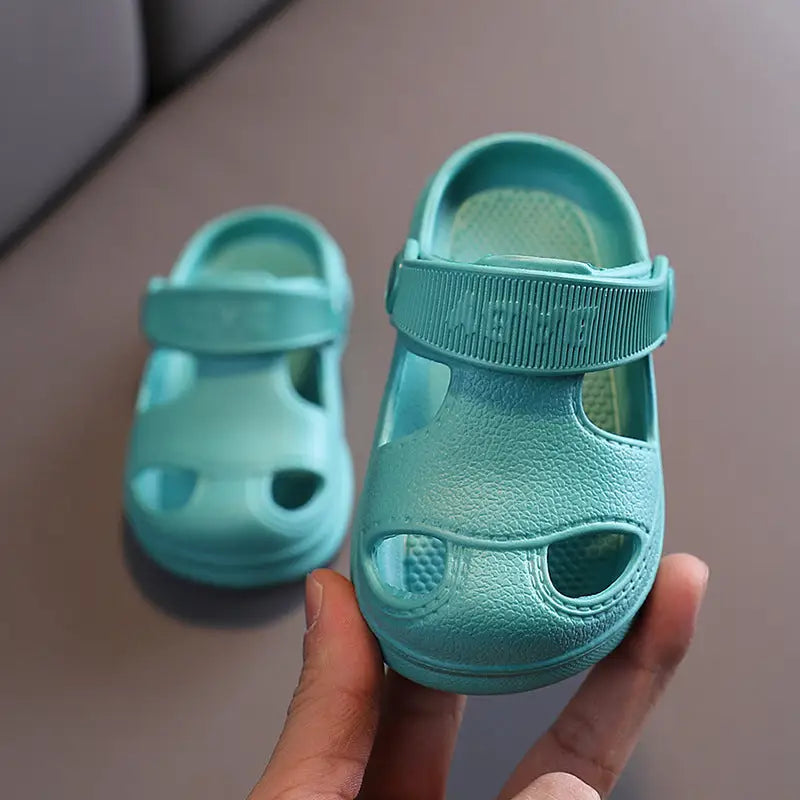 Summer Slip-Safe Beach Shoes for Boys - Green / 13