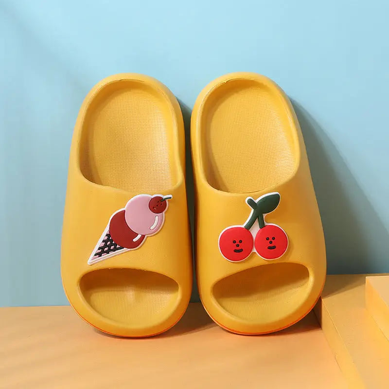 TinyToes ComfyGrip Slippers - Yellow / 15cm
