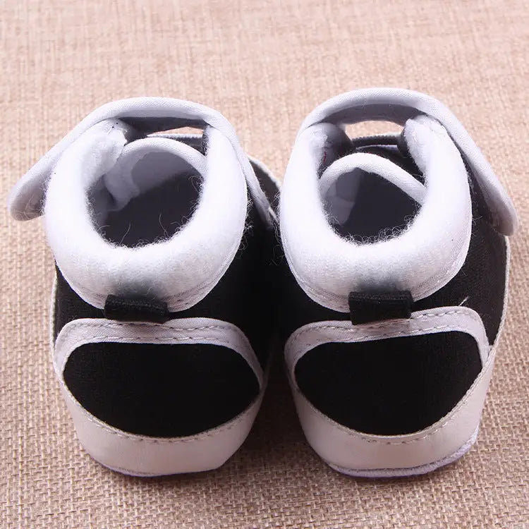 TinyToes: First Step Essentials
