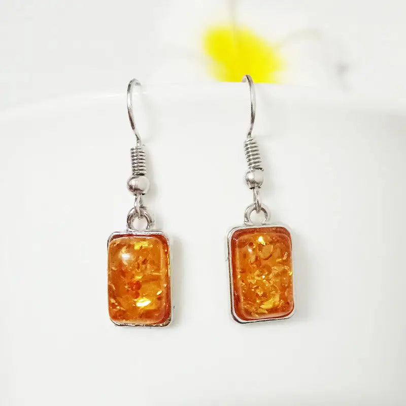 Twinkle Duo: Earrings & Necklace Set - White