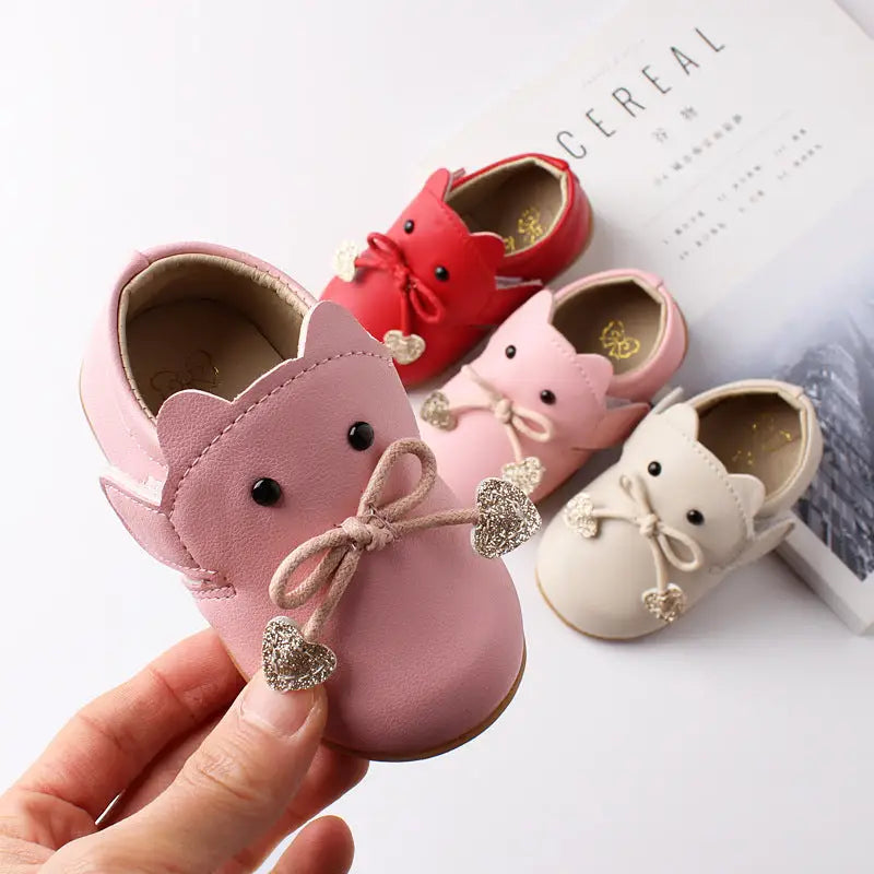 TwinkleToes: Adorable Baby Girl Shoes