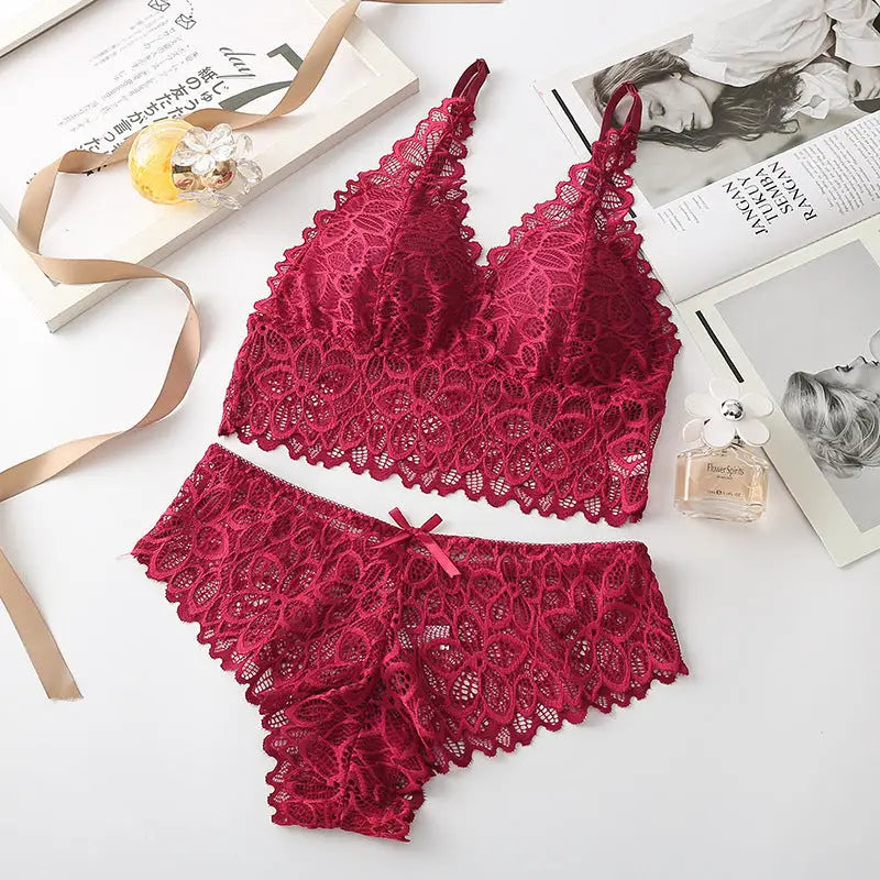 Two-piece lace underwear set - Red / One size