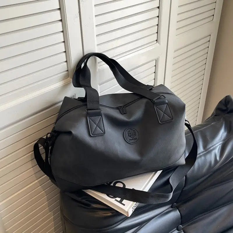 Unisex Ultra Light Wear Resistant Polyester Travel Bag - Black