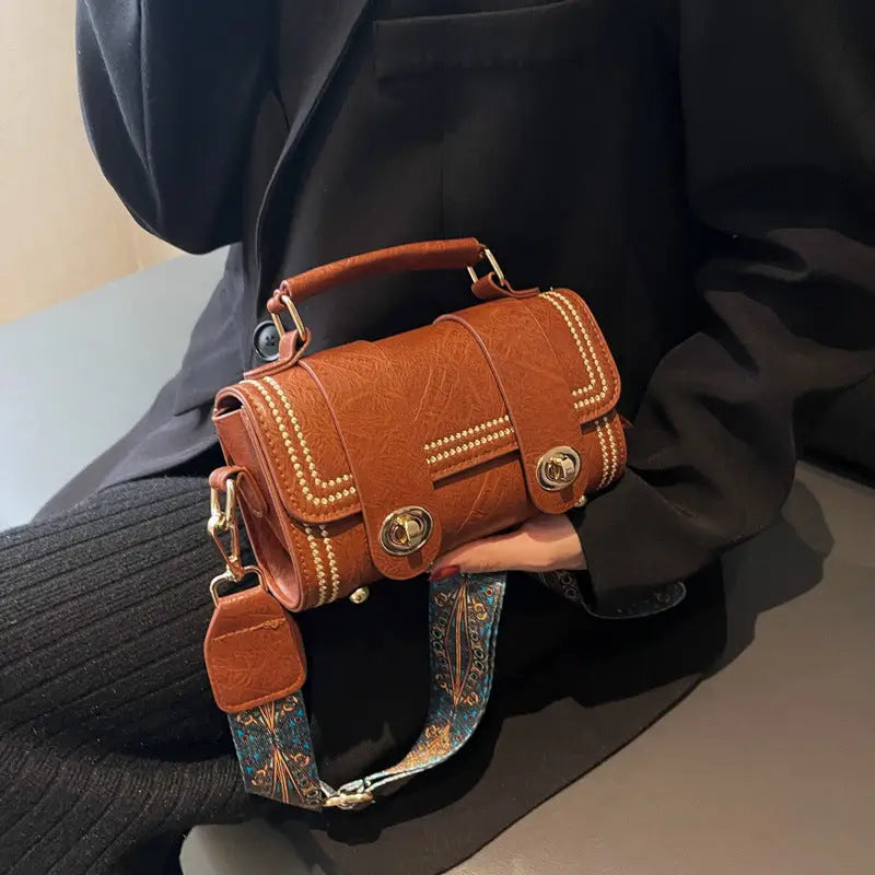 Vogue Shoulder Bag
