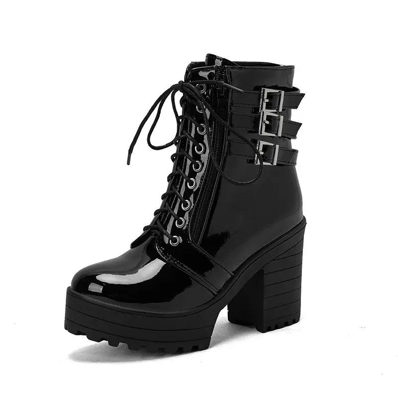 Winter Chic Short Booties - Black / 34
