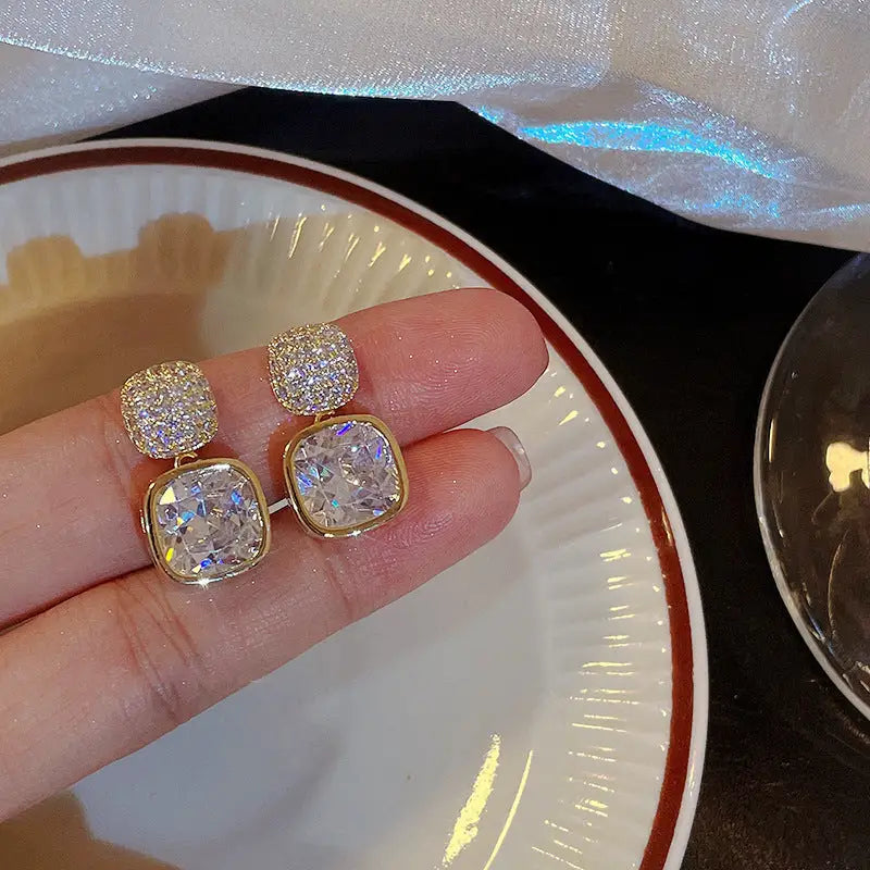 Zircon Luxe Square Stud Earrings for Women - Picture Color