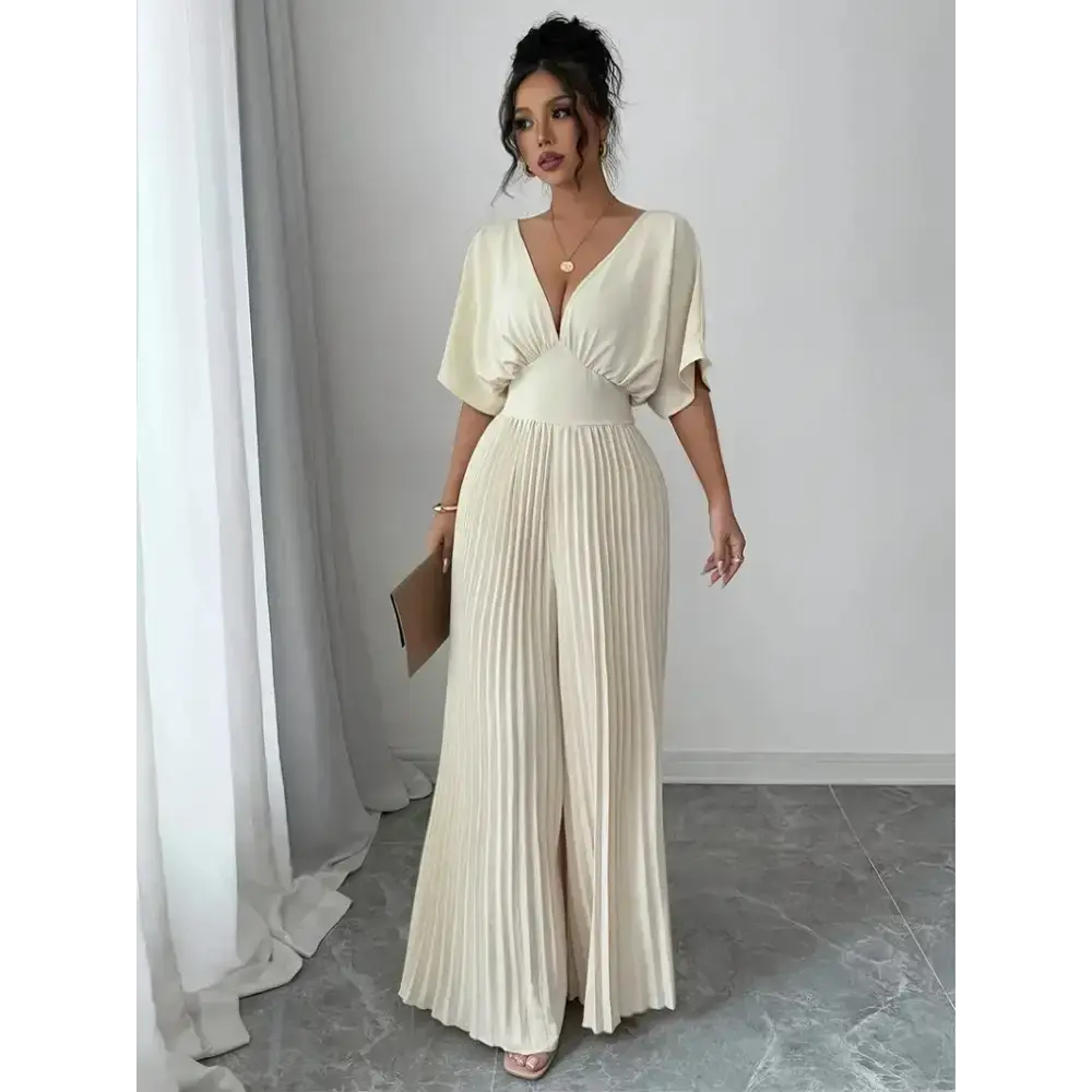 Silhouette Chic Dress for Effortless Elegance and Modern Style - LauBelle