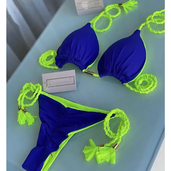 BraidWave Triangle Water Resistant Bikini Bag - LauBelle