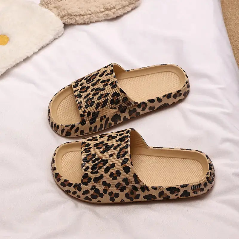 Leopard Chic Slides with Bold Animal Print Design - LauBelle