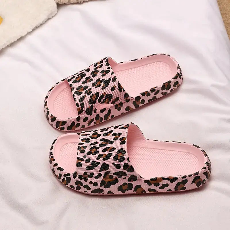 Leopard Chic Slides with Bold Animal Print Design - LauBelle