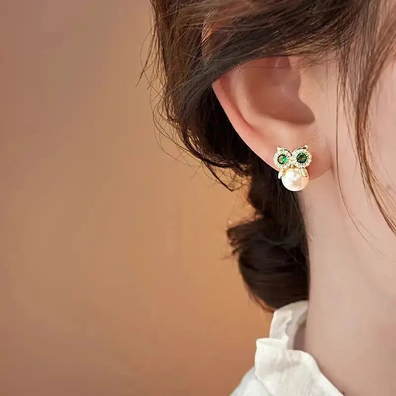 Moonlit Owl Zirconia Pearl Stud Earrings - LauBelle