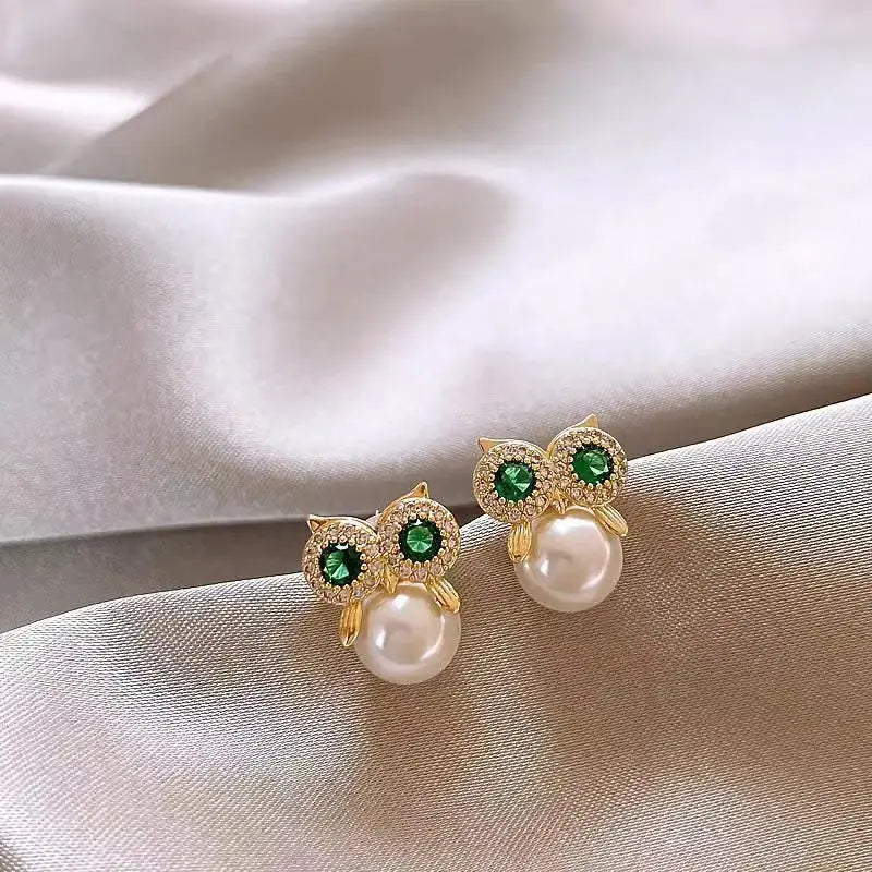 Moonlit Owl Zirconia Pearl Stud Earrings - LauBelle