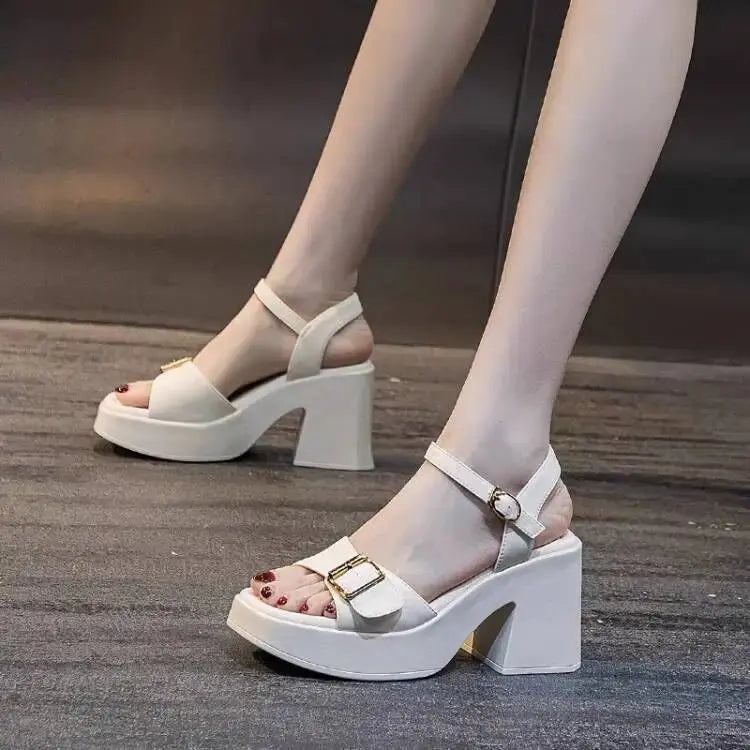 Chunky Waterproof Platform Sandals for Versatile Style - LauBelle