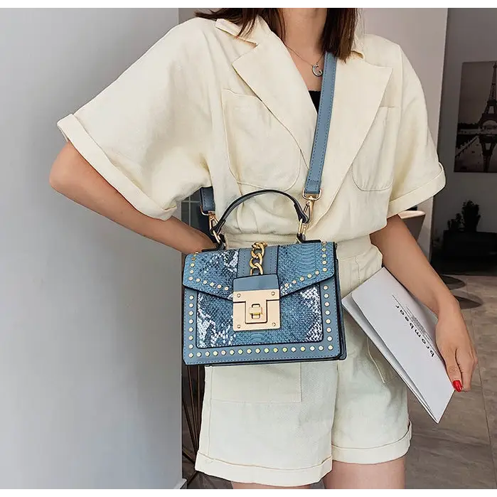 Waterproof Fabric with PU Coating and Accurate Measurement - LauBelle