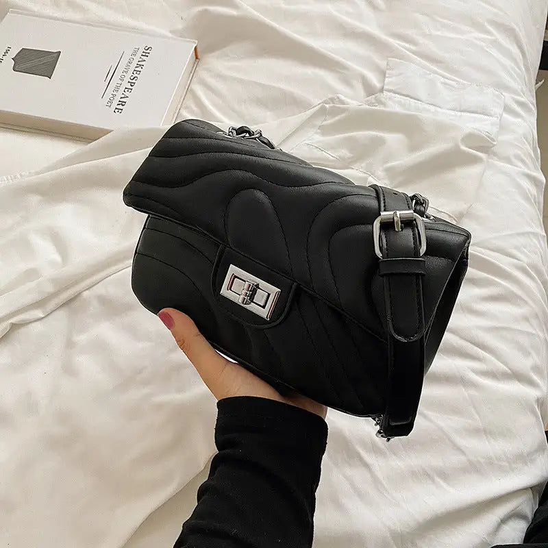 Chain Crossbody Bag with Delicate Strap and Square Design - LauBelle