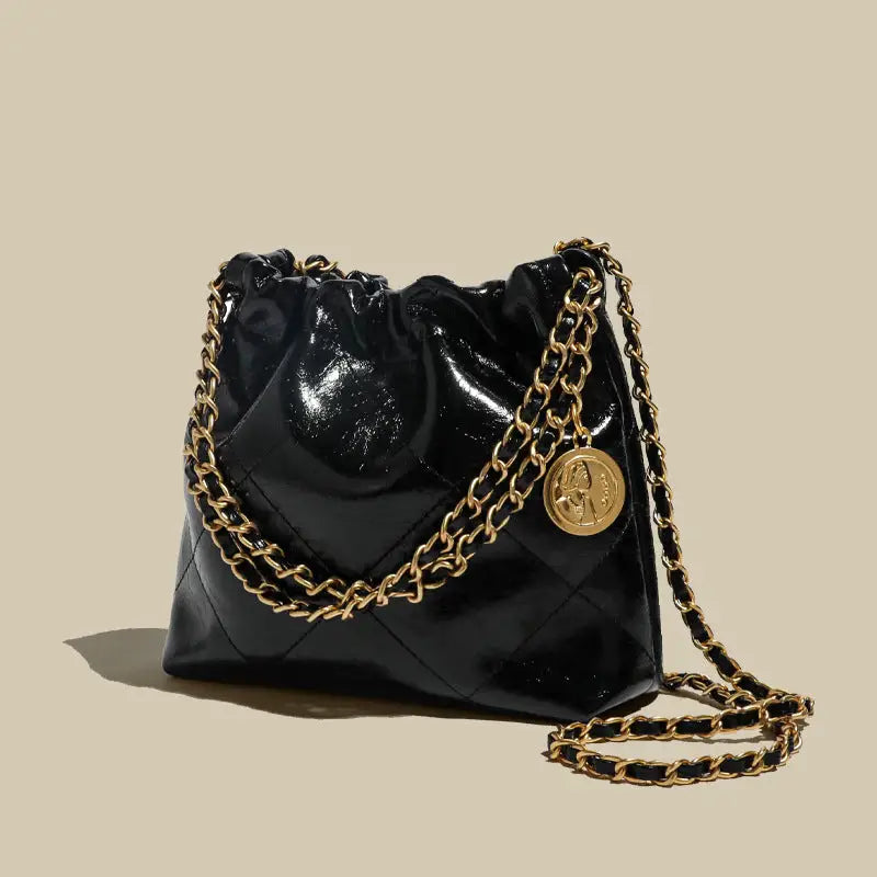 DualHide CylinCase: Luxe Leather Travel Companion - LauBelle