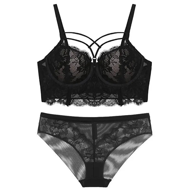 Seductive Lace Bra and Panty Set - LauBelle
