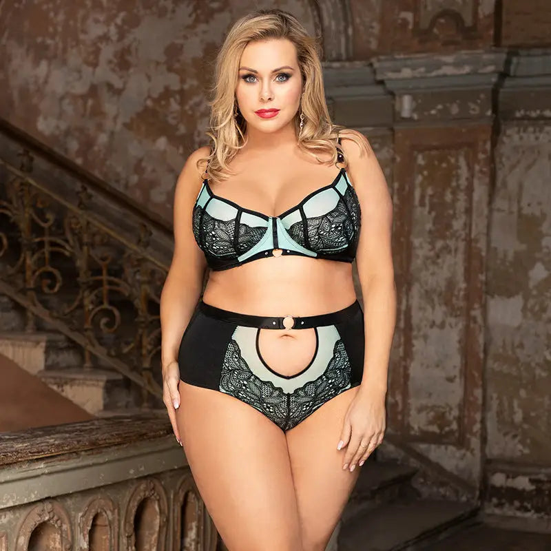 Plus Point Sheer Bralette and Panty Set - LauBelle