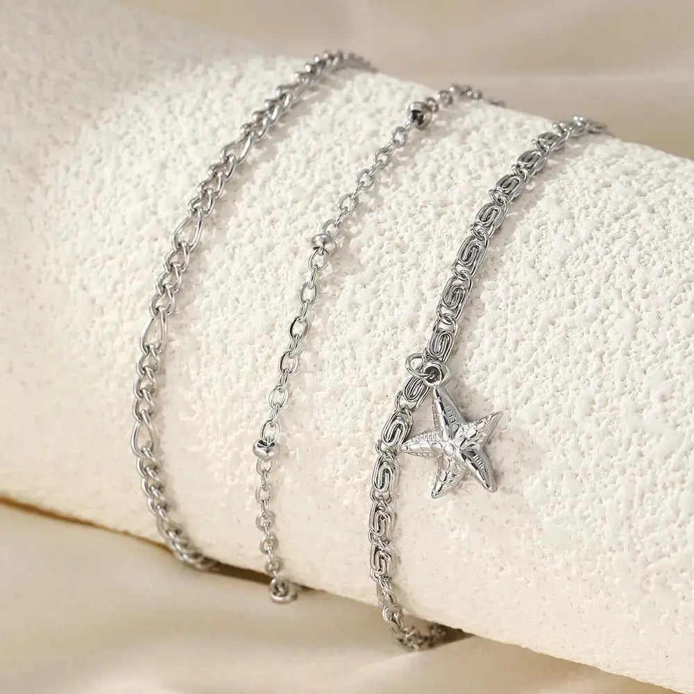 Gold Starfish Chain Anklet for Beach and Vacation Outfits - LauBelle
