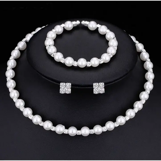 Pearl Sparkle Earrings and Necklace Set - LauBelle