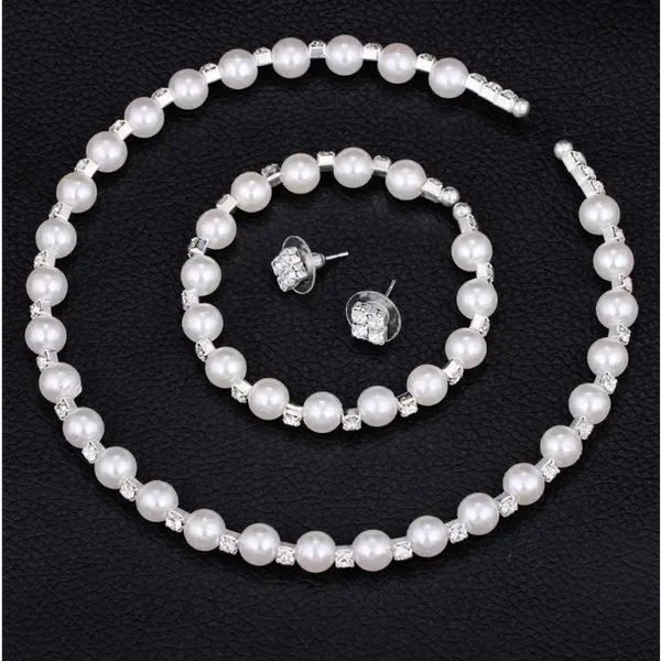 Pearl Sparkle Earrings and Necklace Set - LauBelle