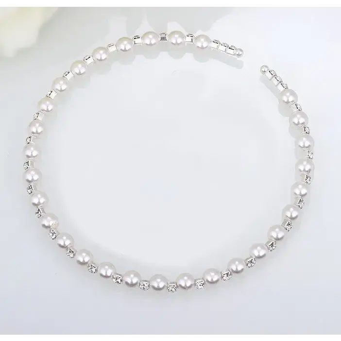 Pearl Sparkle Earrings and Necklace Set - LauBelle