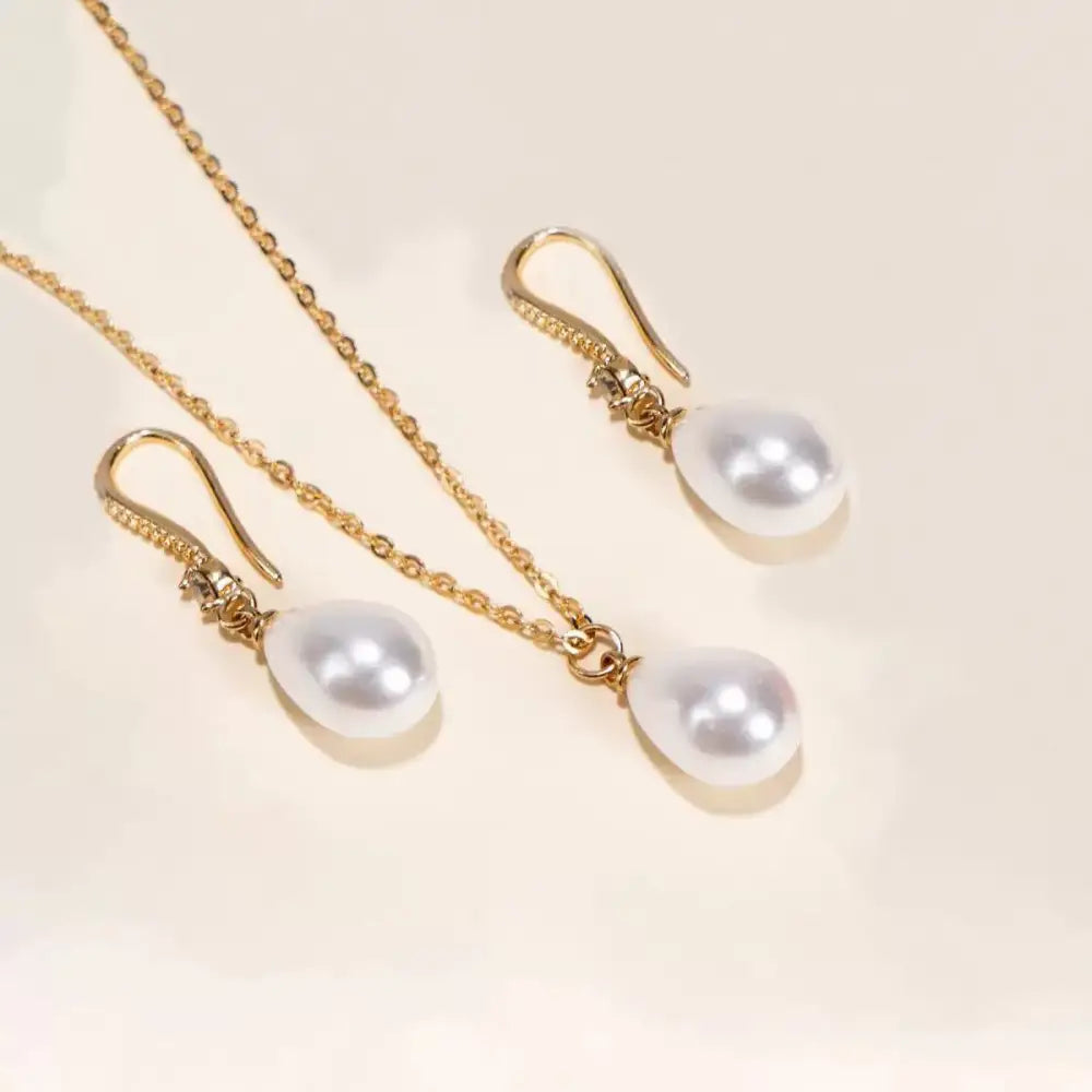 Serene Pearl Eardrop Earrings and Necklace Set - LauBelle