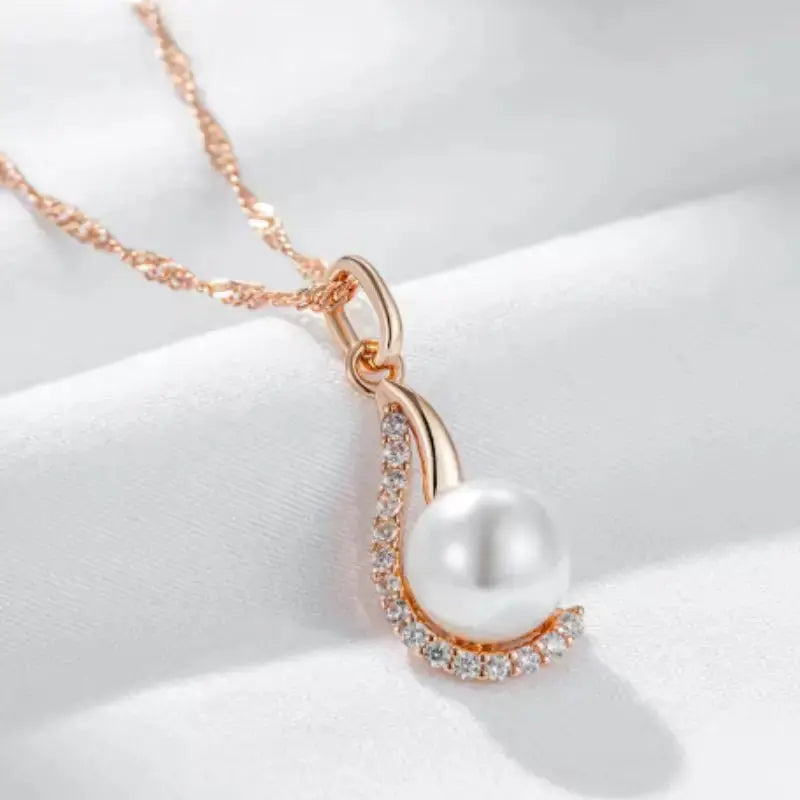Elegant Essence Necklace with Fine Craftsmanship - LauBelle