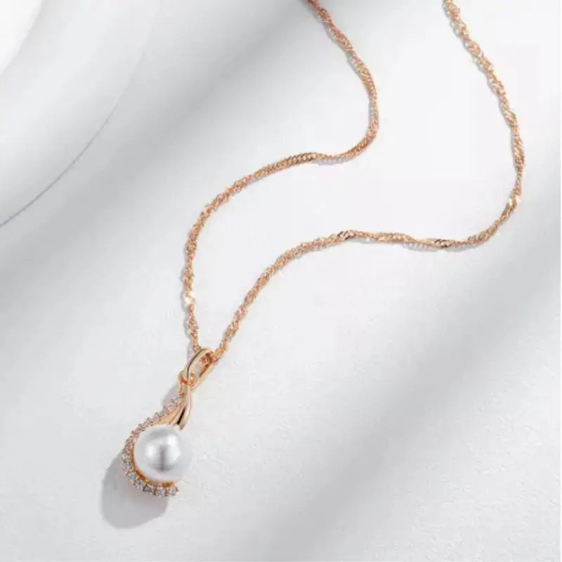 Elegant Essence Necklace with Fine Craftsmanship - LauBelle