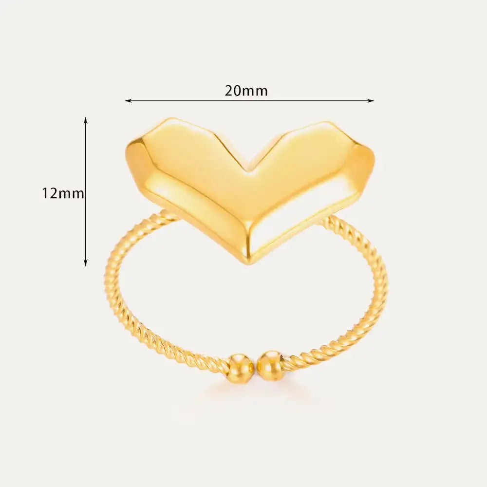 Golden Heartfly 8K Gold Plated Elegant Ring - LauBelle