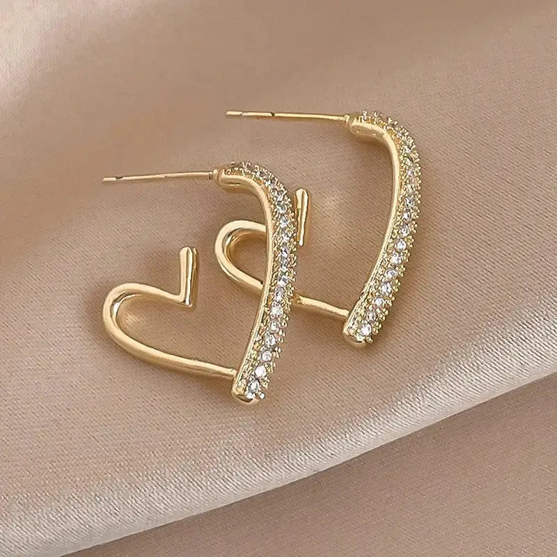 HeartLuxe Chic Sophistication Heart Design Earrings - LauBelle
