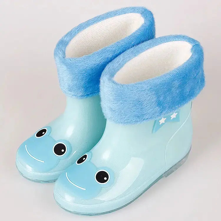 FrostGuard Winter Shoes for Men and Kids - LauBelle