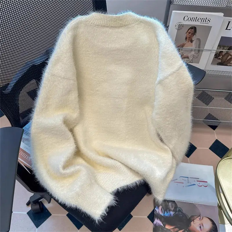 Bear Jacquard Knitwear White Sweater for Winter - LauBelle