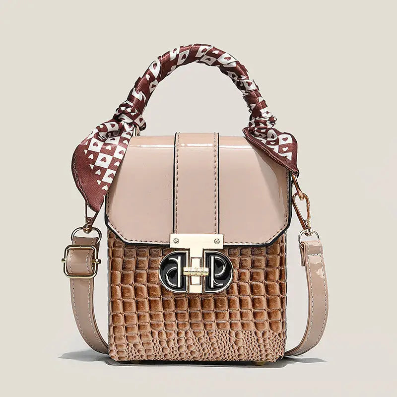 ColorFlex PVC Clamshell Bag - Medium Size - LauBelle