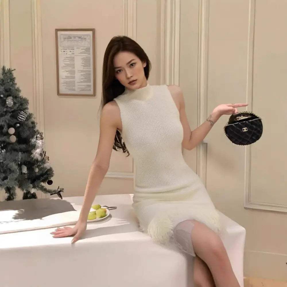 SlimAura Sleek Silhouette Dress for Modern Women - LauBelle