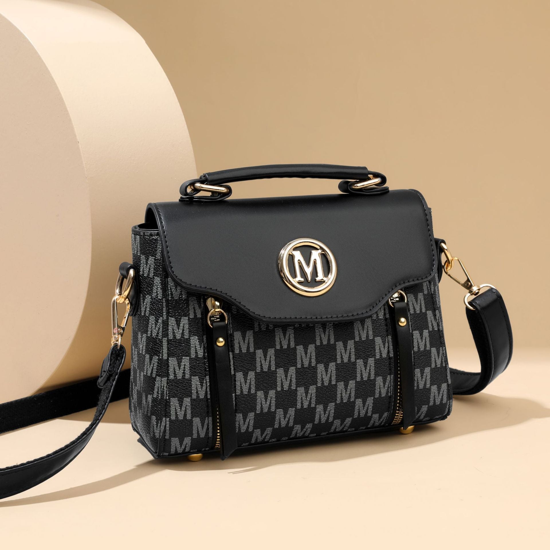 Retro Chic Women's Classic Crossbody Shoulder Bag - LauBelle