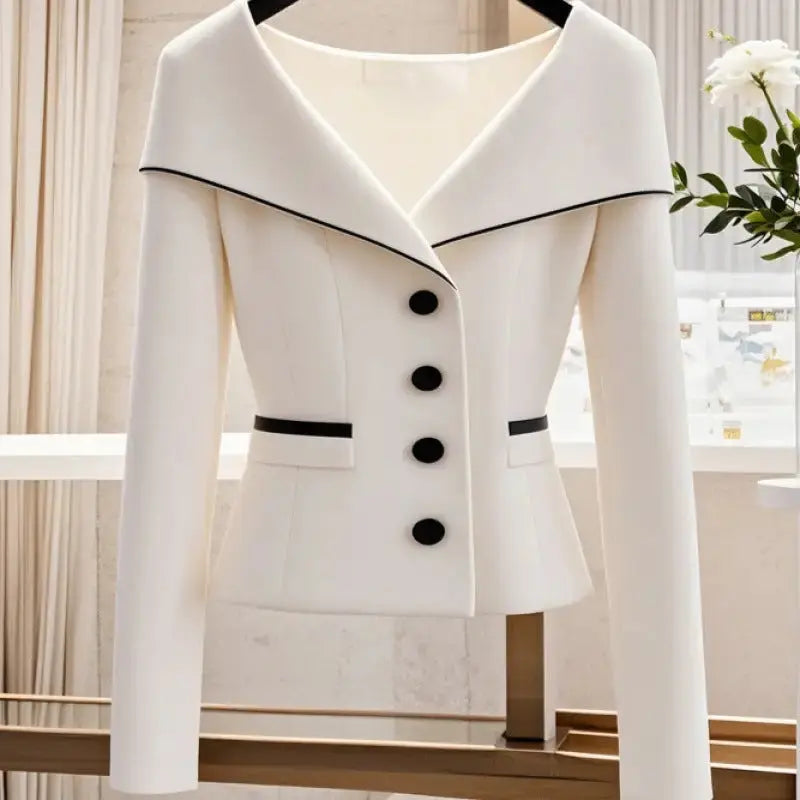 ChicMistress Ultimate White Elegance Coat for Women - LauBelle