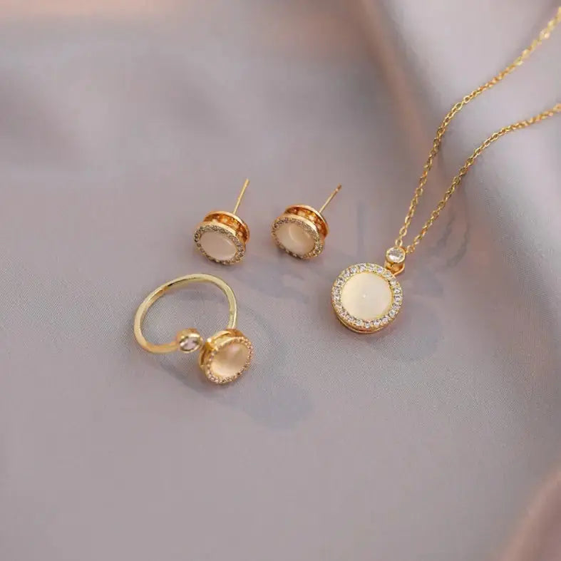 Twirl Opal Pendant Rotating Necklace for Women - LauBelle