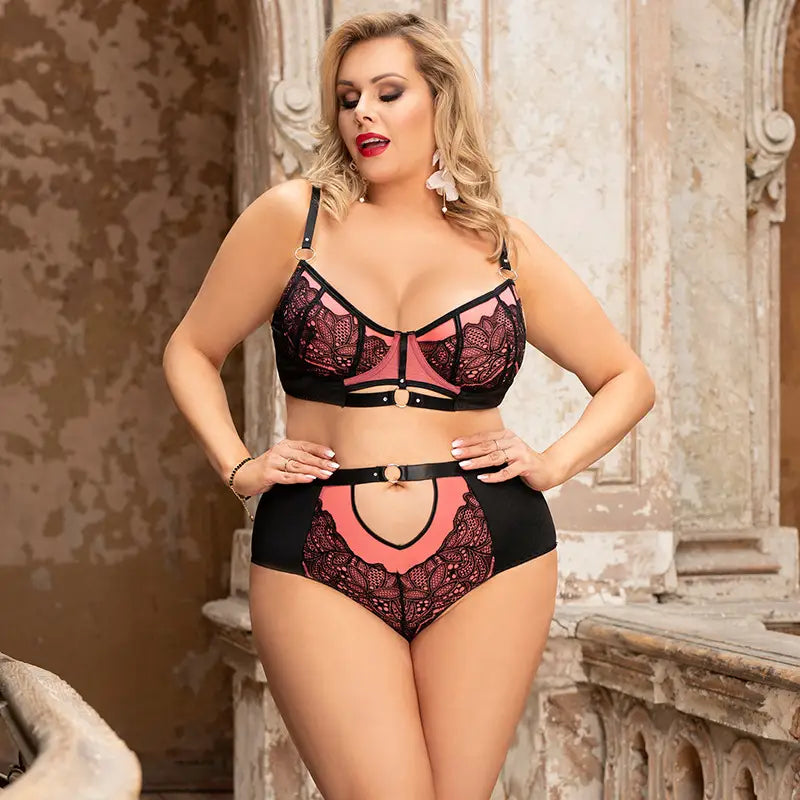 Plus-size driepunts hoge taille doorschijnende ondergoedset