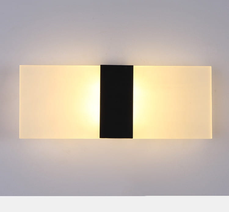 Rechargeable Under Cabinet Light with High Capacity 2000mAh Battery