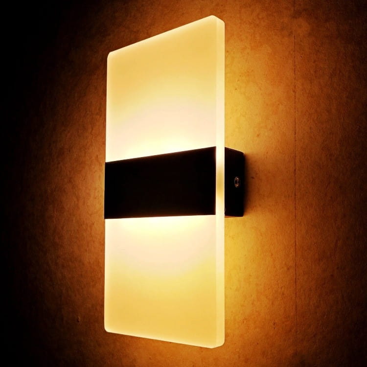 Rechargeable Under Cabinet Light with High Capacity 2000mAh Battery
