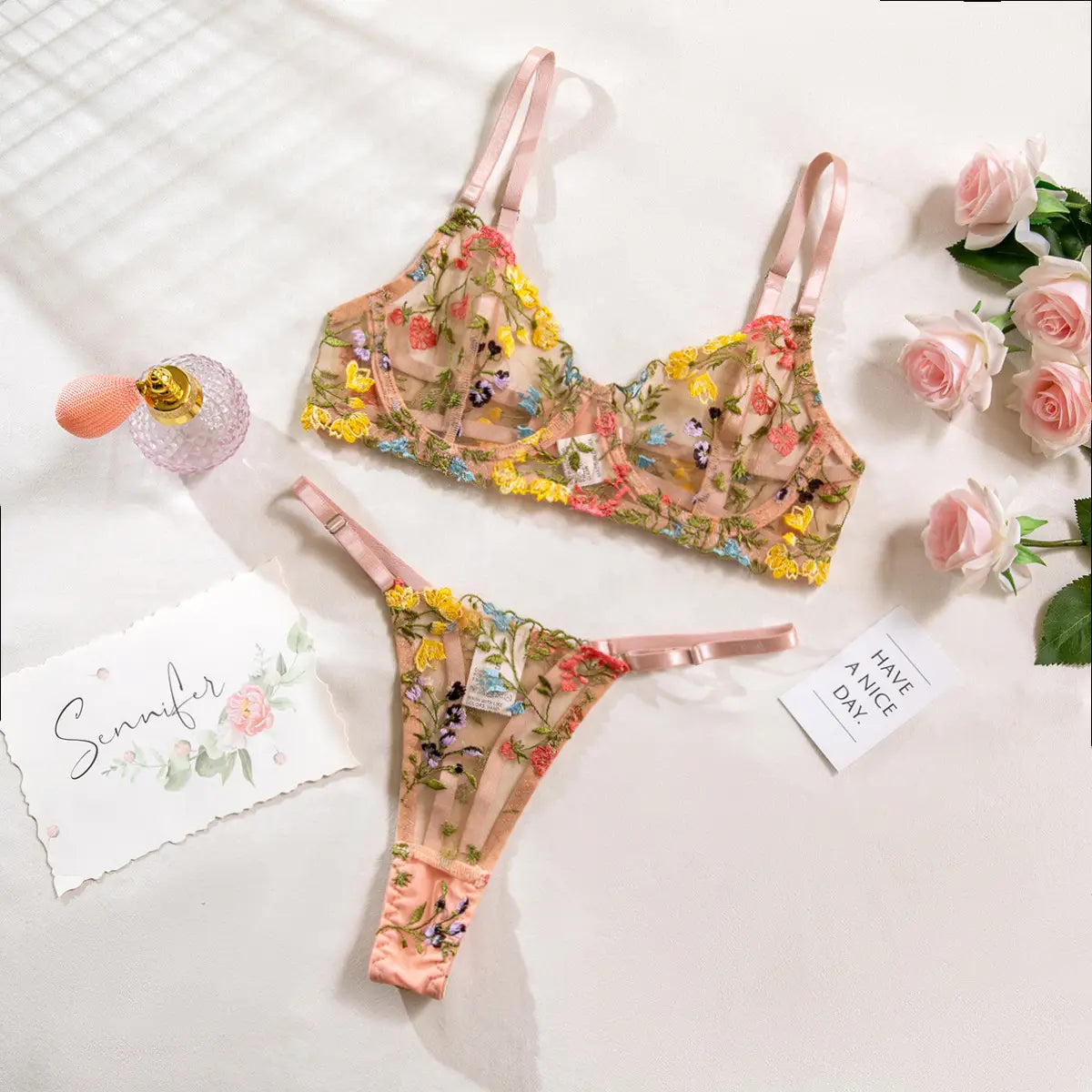 Modischer Unterwäscheanzug mit Blumenmuster für Damen