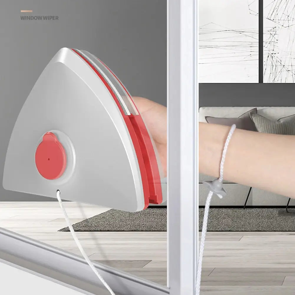 Window Cleaner with Built In Water Storage Function