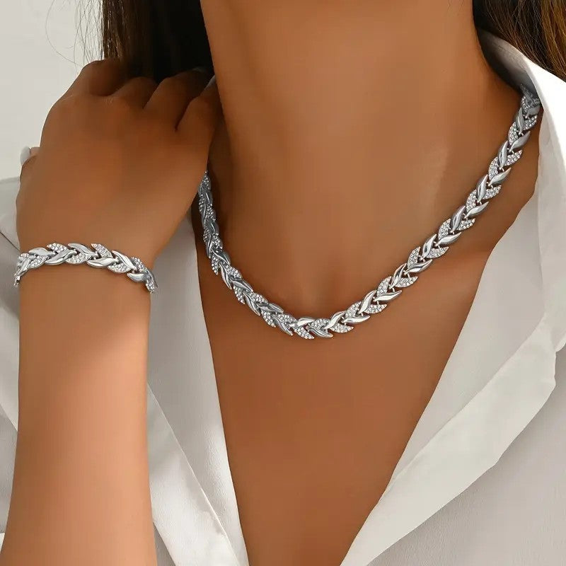 Willow Luxe: Women's Diamond Leaf Bracelet Necklace - LauBelle Brand