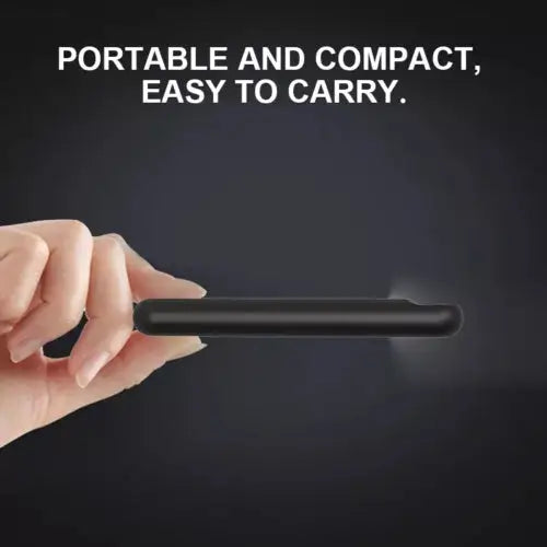 QuadCharge Slim: Portable 4-Port USB Hub - LauBelle