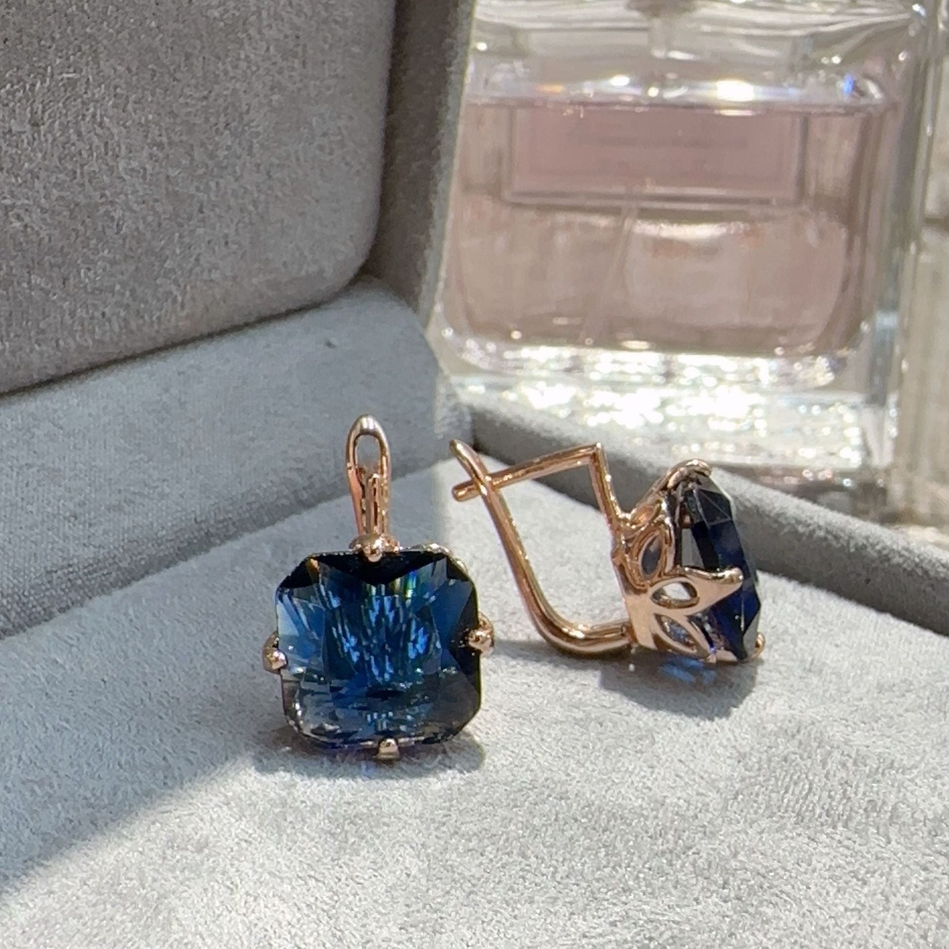 Ornament Sapphire Earrings And Necklace Set - LauBelle