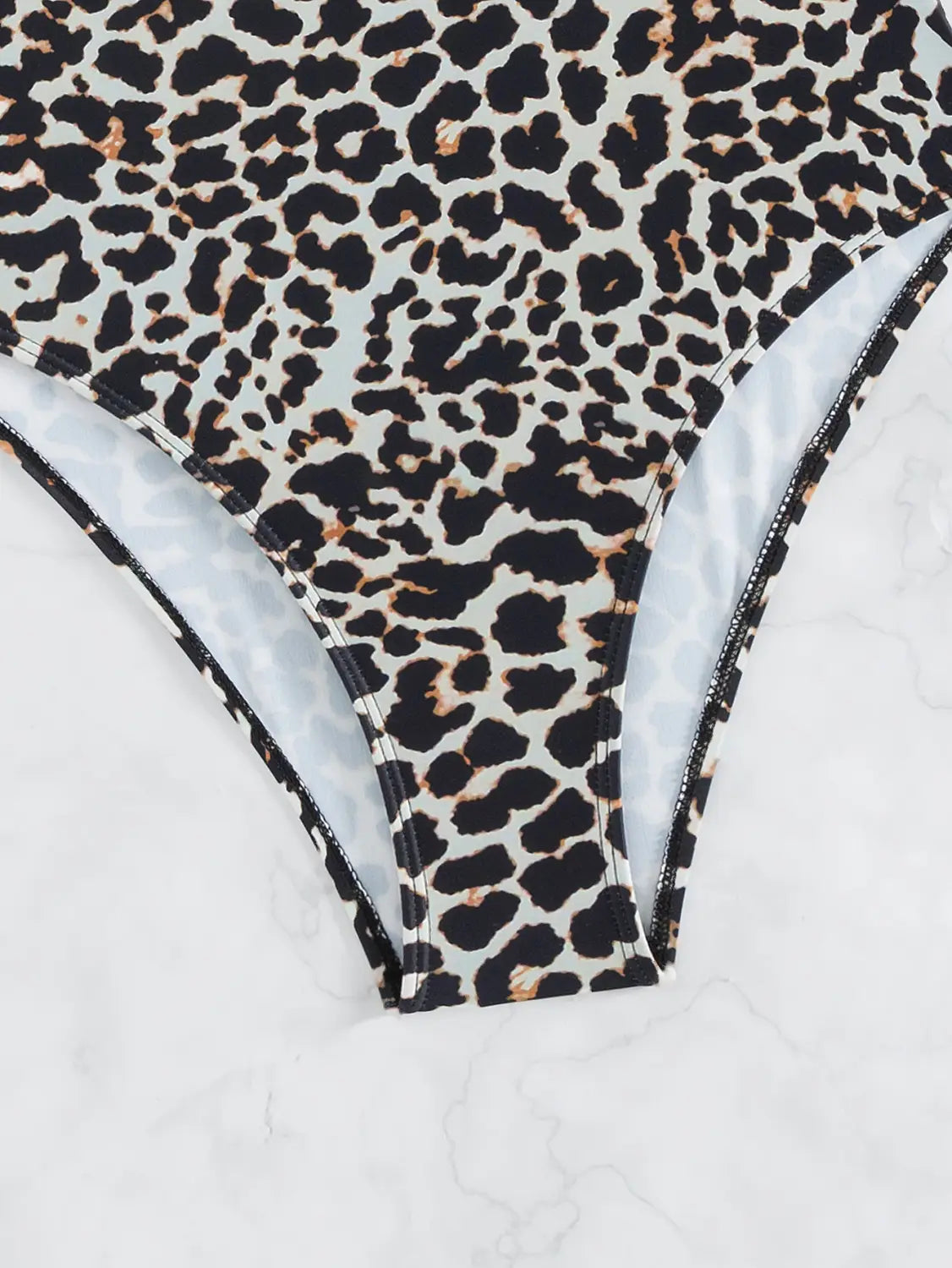 Women’s Black And White Spots Printed Bikini