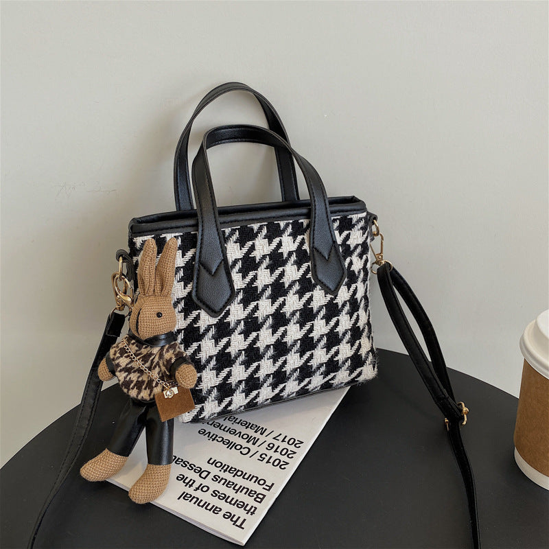Chic Houndstooth Checkerboard Shoulder Tote for Women - LauBelle