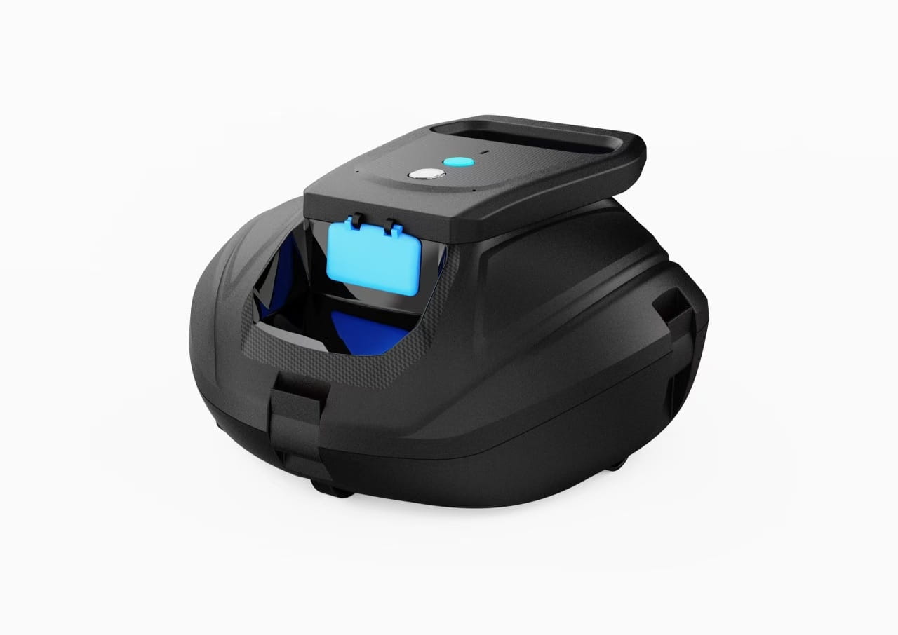 Swimming Pool Vacuum Cleaner Robot for Efficient Pool Cleaning
