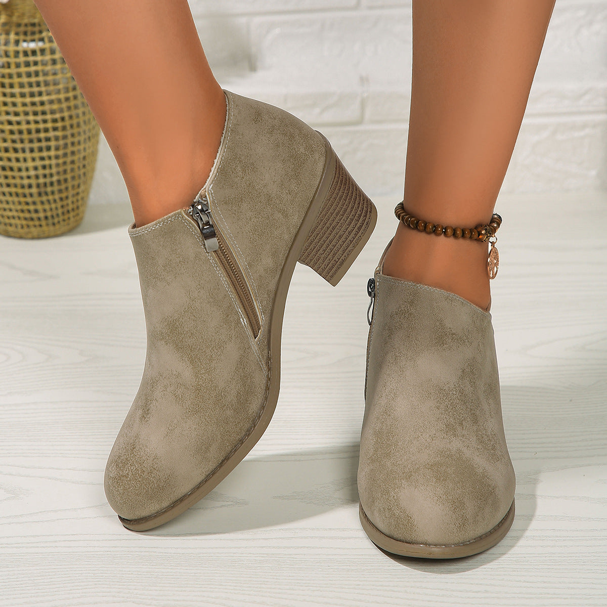 ZipUp Chunky Ankle Boots - Women's Fall/Winter Style - LauBelle